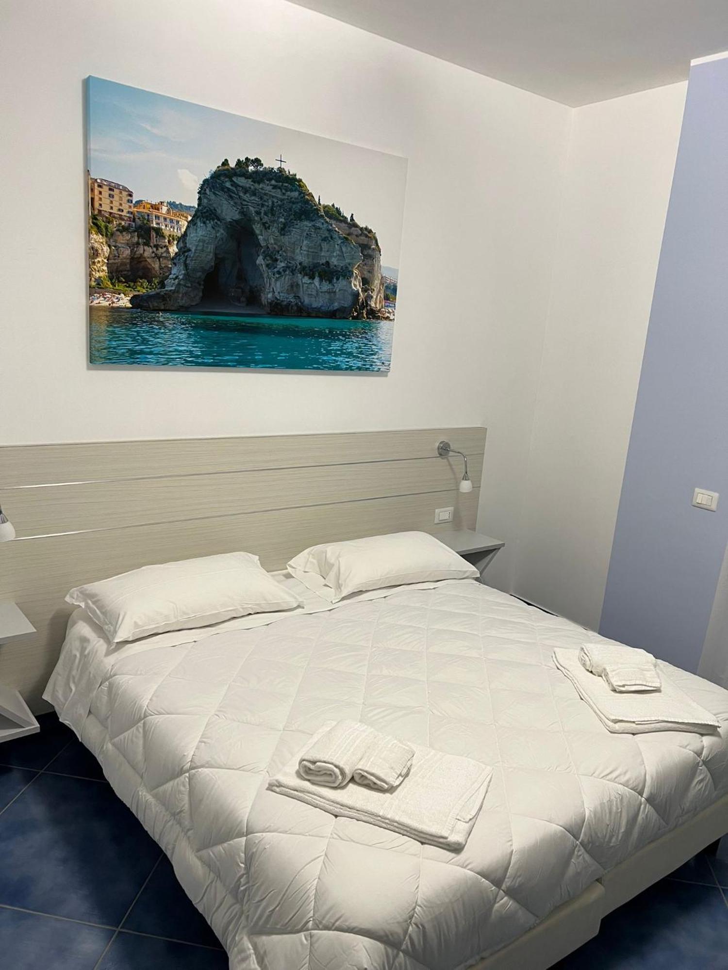 Hotel La Giara Zambrone Eksteriør bilde